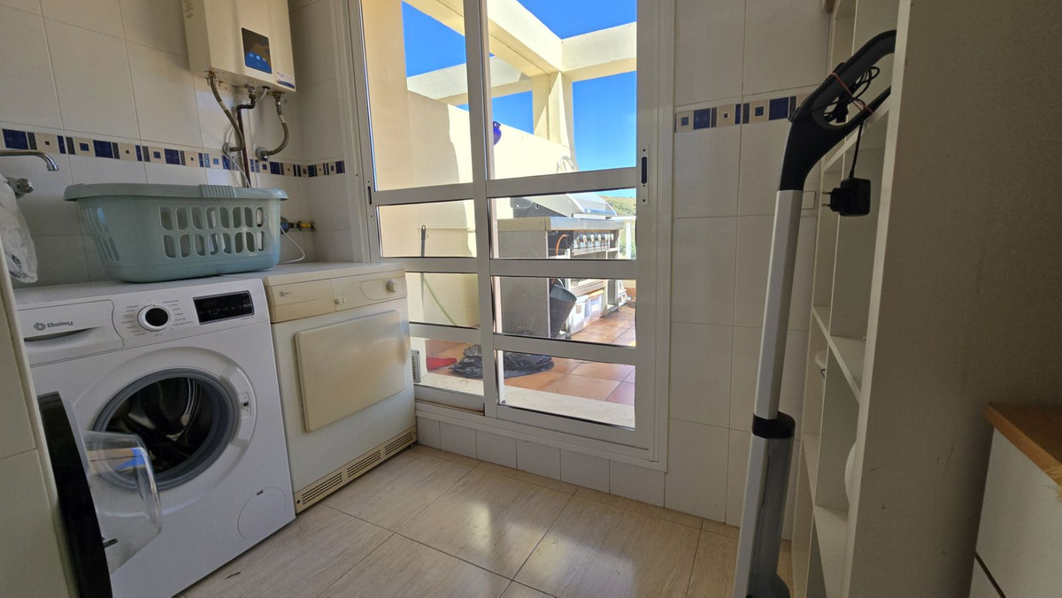 1ba6158f4fad0caf2e5caac9e62336f6 - 15