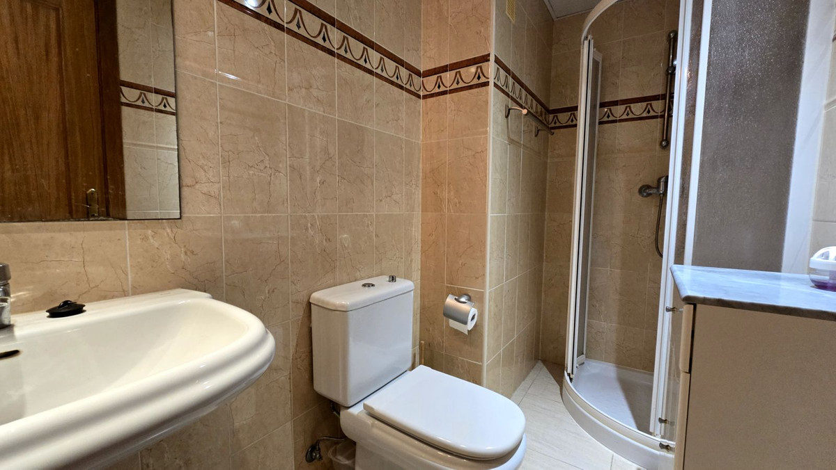 1ba6158f4fad0caf2e5caac9e62336f6 - 18