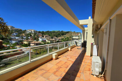 1ba6158f4fad0caf2e5caac9e62336f6 - 25