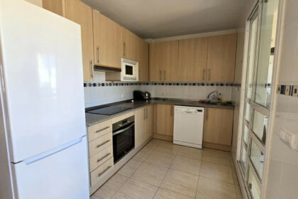 1ba6158f4fad0caf2e5caac9e62336f6 - 28