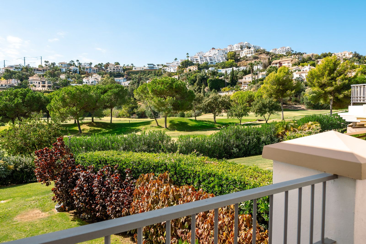 1c2ddeb1eb699b15961be15cc19a015c - 28