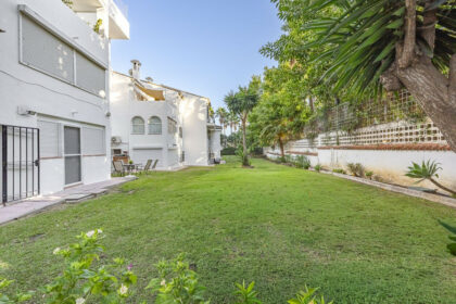 1d50501ee4090a44b87af5fbe662f295 - 19