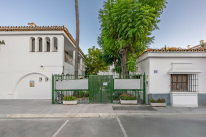 1d50501ee4090a44b87af5fbe662f295 - 33