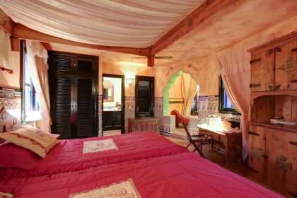 1d75d95f02bd98c52780971980f90cb9 - 13