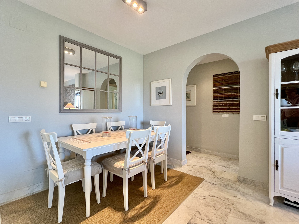 1e32dd5dbc9b059c2e7233a64dee899e - 15