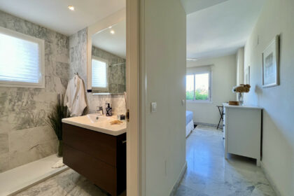 1e32dd5dbc9b059c2e7233a64dee899e - 17