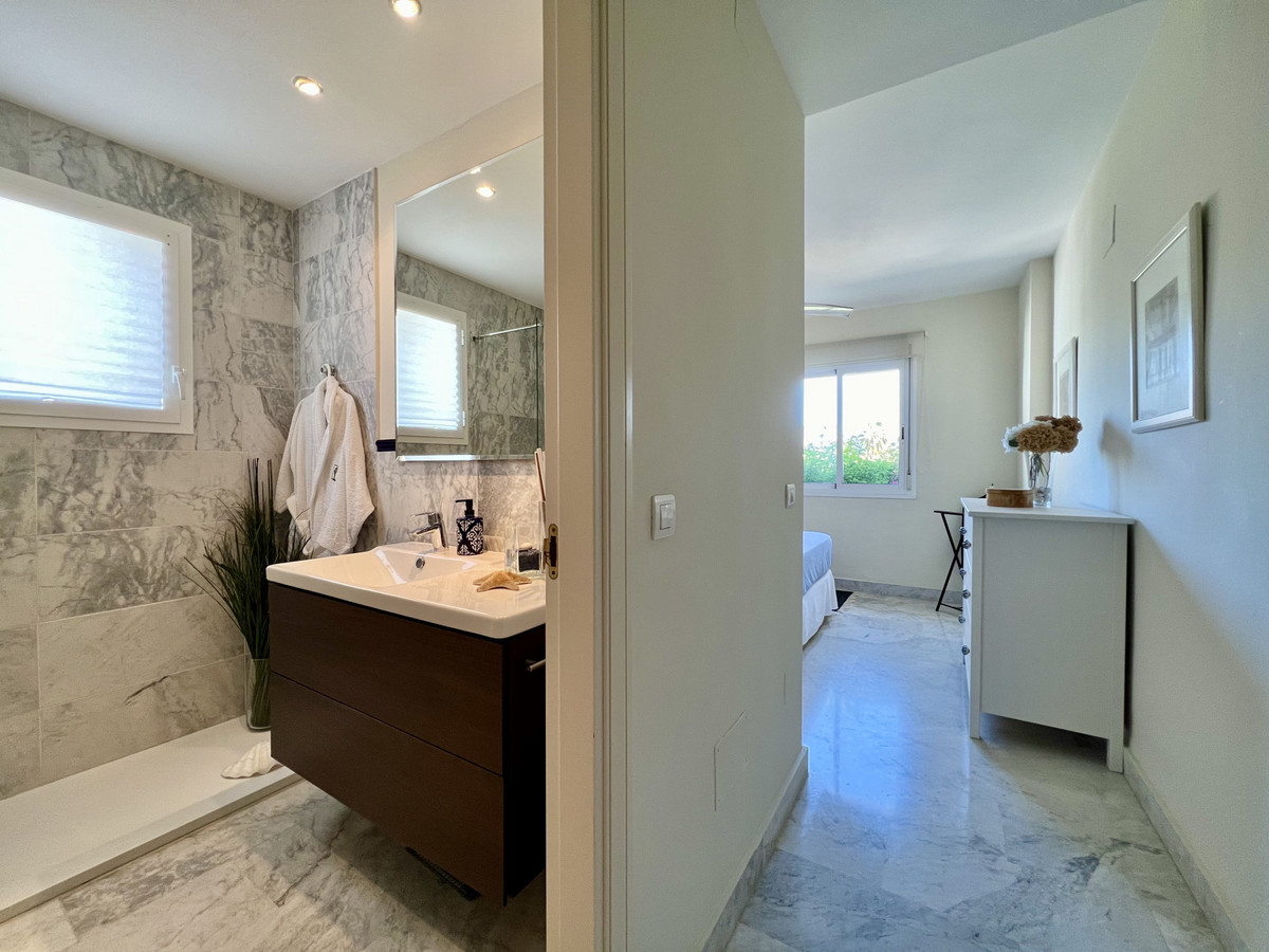 1e32dd5dbc9b059c2e7233a64dee899e - 17