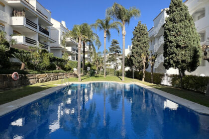 1e32dd5dbc9b059c2e7233a64dee899e - 30