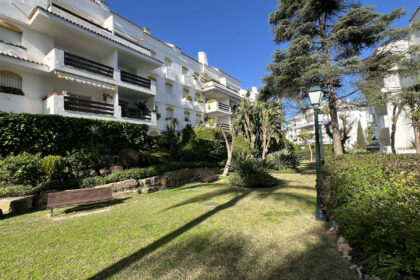 1e32dd5dbc9b059c2e7233a64dee899e - 32