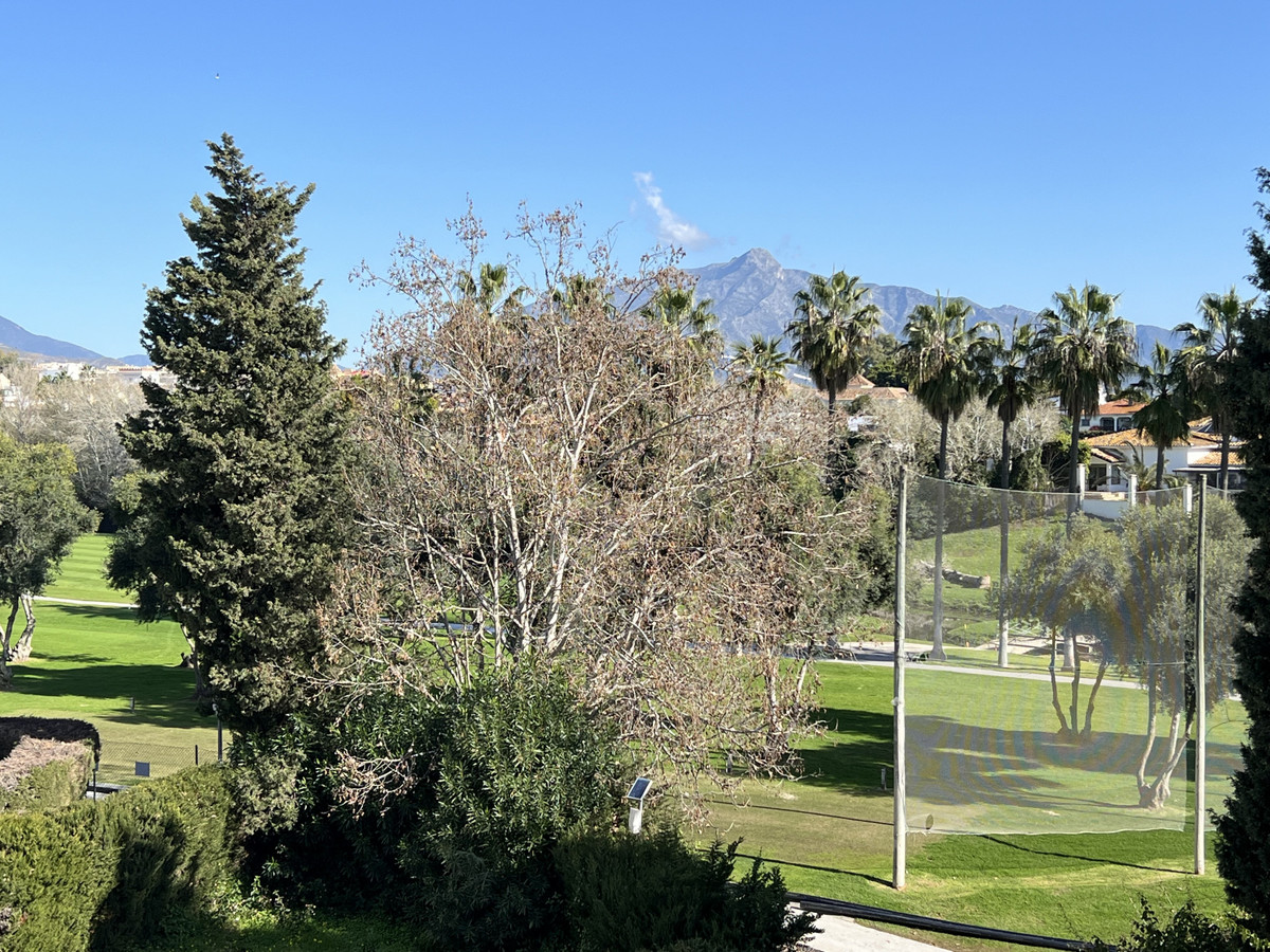 1e32dd5dbc9b059c2e7233a64dee899e - 5