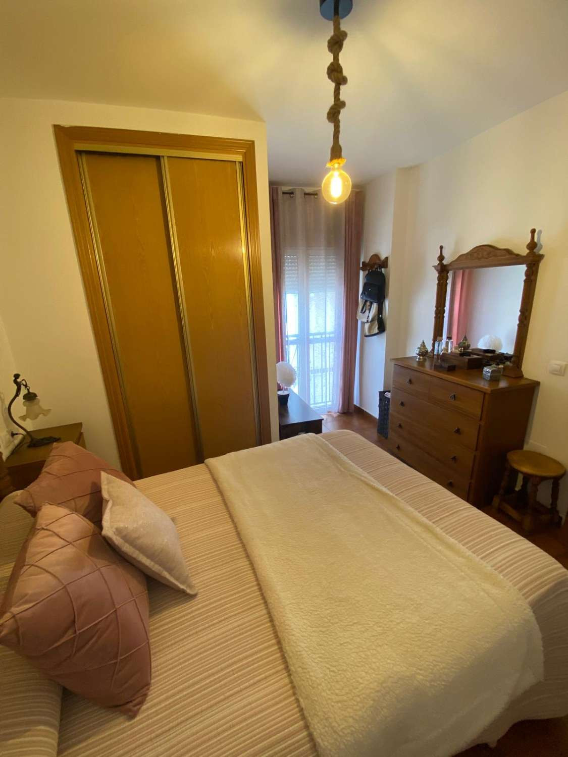 1e49e161b0dd950136266e69aae8d2d8 - 19