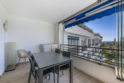 1e4a71a9488ba708390fe9dc98836c4e - 11