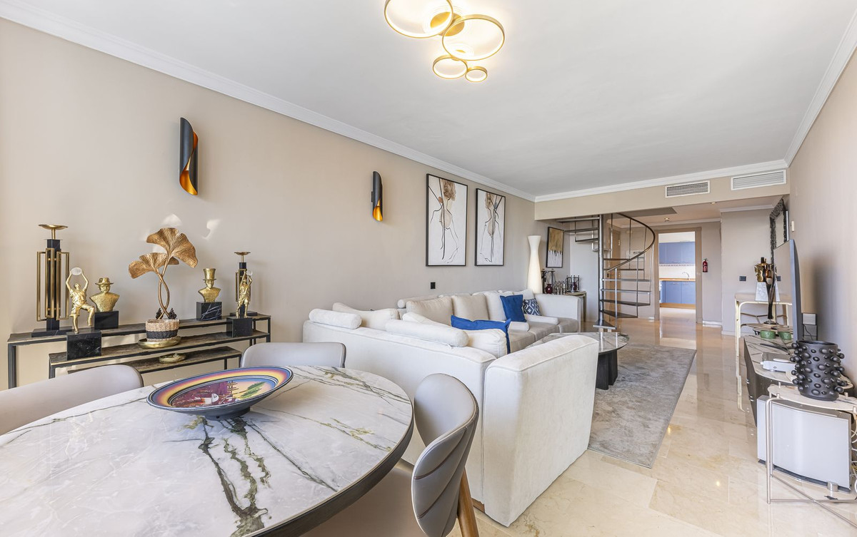 1e4a71a9488ba708390fe9dc98836c4e - 3