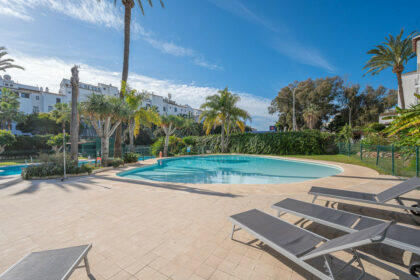 1e4a71a9488ba708390fe9dc98836c4e - 36