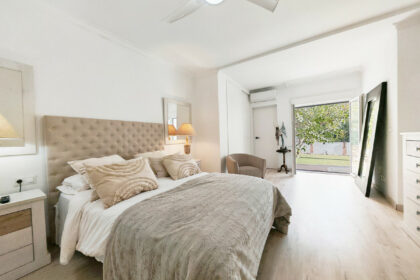 1f262e3598bff9a6f21663c50b538713 - 12