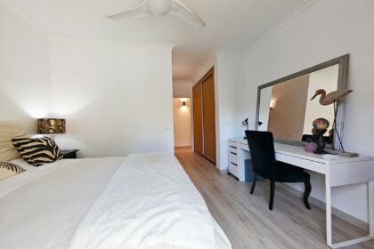 1f262e3598bff9a6f21663c50b538713 - 17