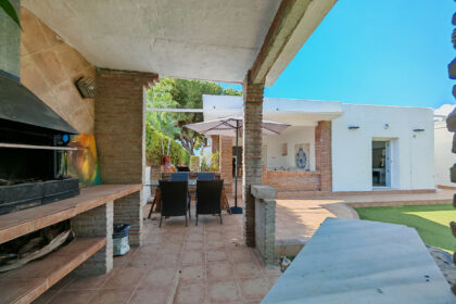 1f262e3598bff9a6f21663c50b538713 - 24