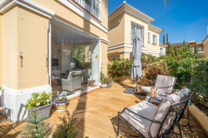 1f6b8609e4bfa21cc1d74df1c7ce8251 - 10