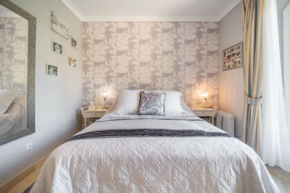 1f6b8609e4bfa21cc1d74df1c7ce8251 - 25