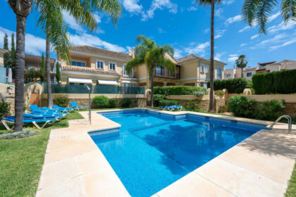 1f6b8609e4bfa21cc1d74df1c7ce8251 - 37