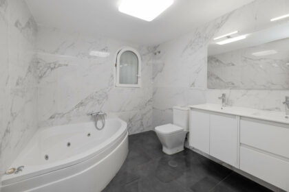 2085563c0a7ab4cd339d7caa8b6678a7 - 27