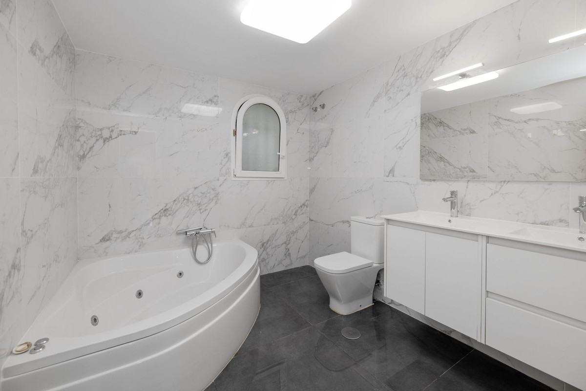 2085563c0a7ab4cd339d7caa8b6678a7 - 27