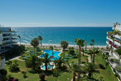 209cfe39de5e9e3cbfc9327679185260 - 10