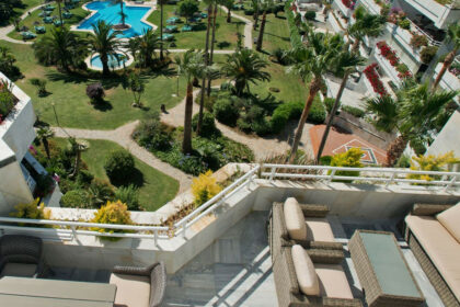 209cfe39de5e9e3cbfc9327679185260 - 22