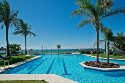 209cfe39de5e9e3cbfc9327679185260 - 30