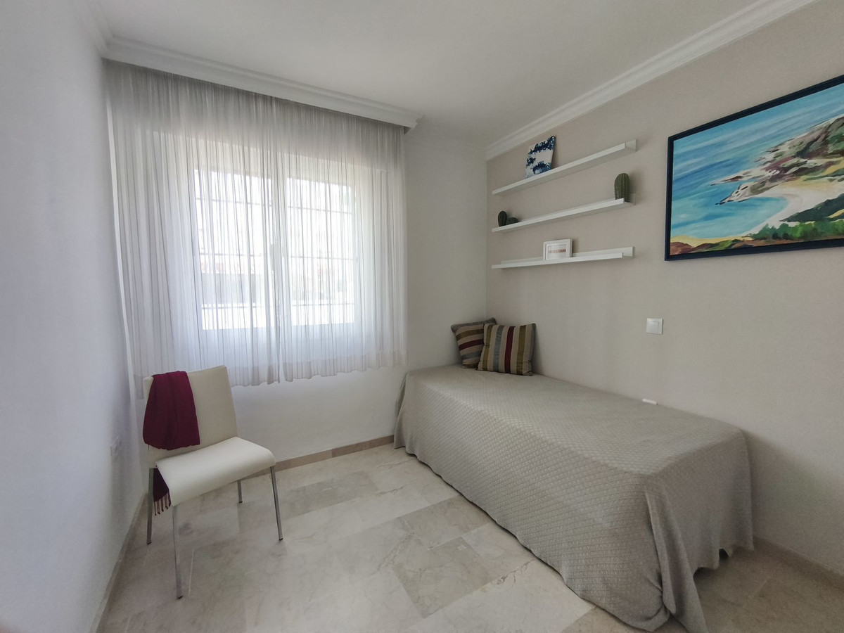 210b2ebfd141e02b42b1c3211d09ae0d - 22