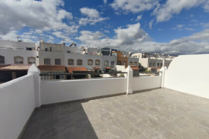 210b2ebfd141e02b42b1c3211d09ae0d - 25