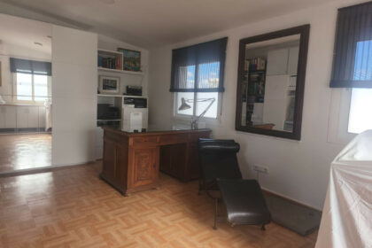 210b2ebfd141e02b42b1c3211d09ae0d - 31