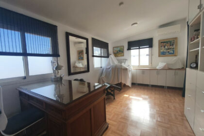 210b2ebfd141e02b42b1c3211d09ae0d - 32