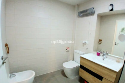 214ff8c2de77ddbc649ac12e08c7d7e0 - 32