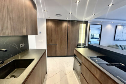 216a819e2df9931bd2f7f3412331d9d2 - 14