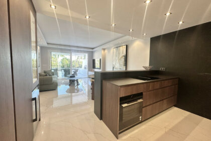 216a819e2df9931bd2f7f3412331d9d2 - 18