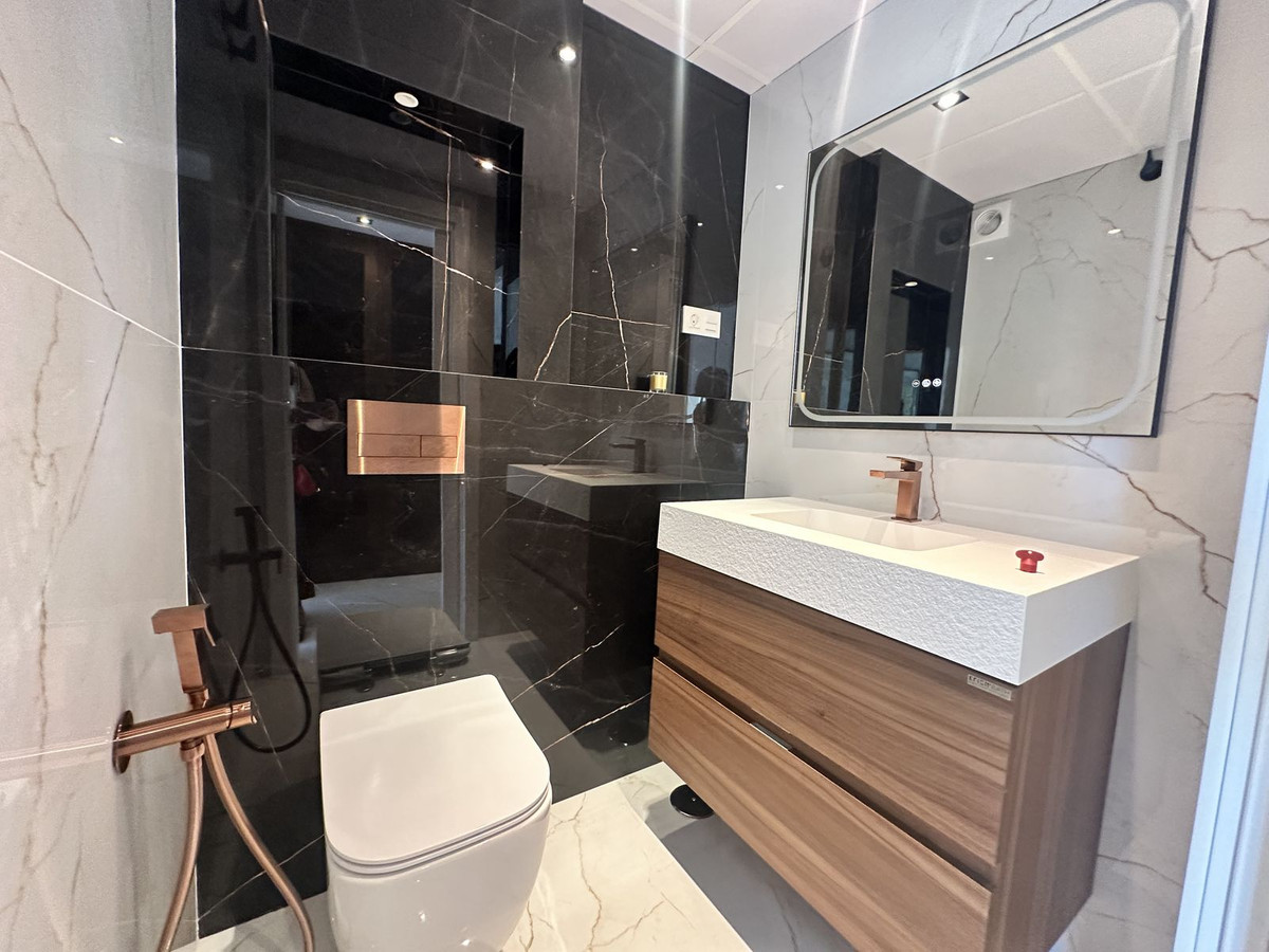 216a819e2df9931bd2f7f3412331d9d2 - 22