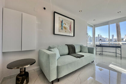 216a819e2df9931bd2f7f3412331d9d2 - 26