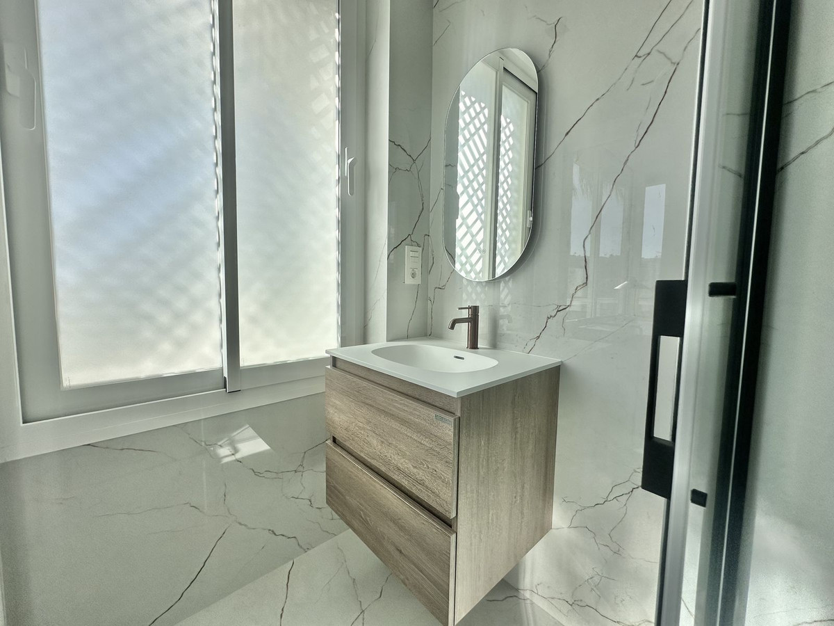 216a819e2df9931bd2f7f3412331d9d2 - 29