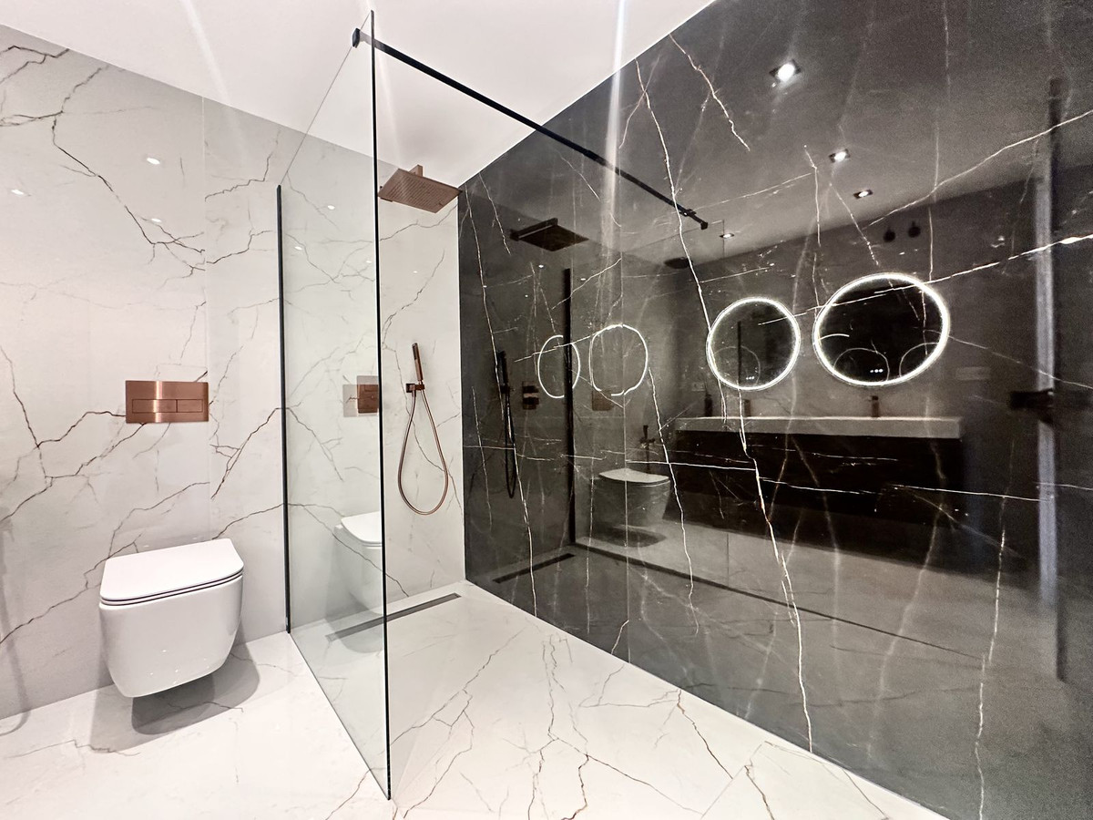 216a819e2df9931bd2f7f3412331d9d2 - 42