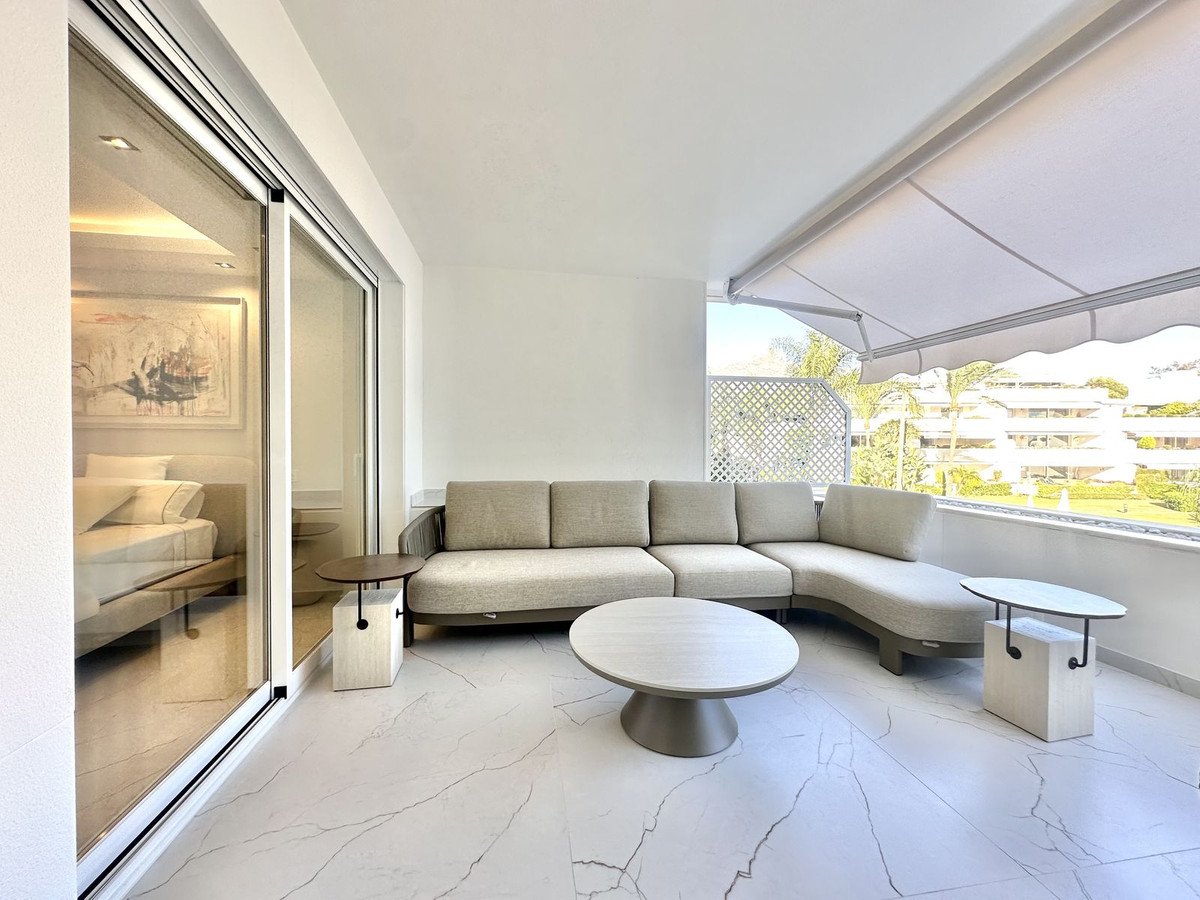 216a819e2df9931bd2f7f3412331d9d2 - 51