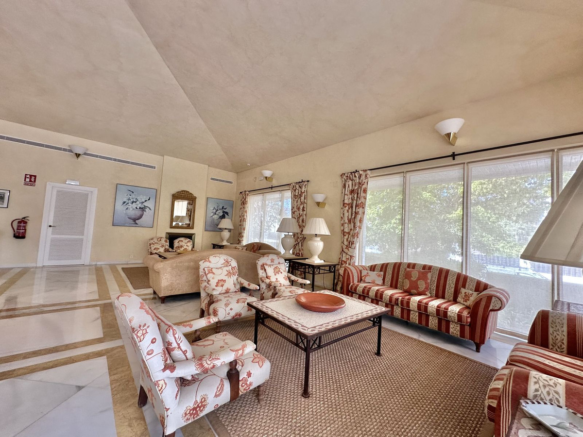 216a819e2df9931bd2f7f3412331d9d2 - 54