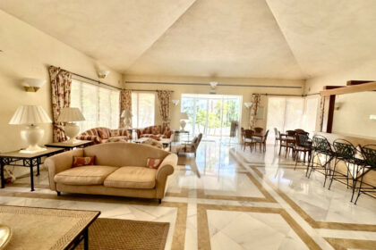 216a819e2df9931bd2f7f3412331d9d2 - 56