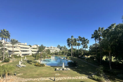 216a819e2df9931bd2f7f3412331d9d2 - 60