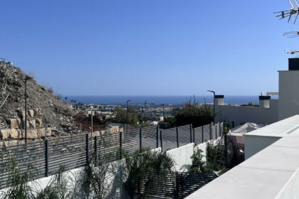 218fc19c4b8d3f9c49f342c012e6b65d - 15