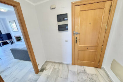 22408085e189e7e3495c3bef558163aa - 10