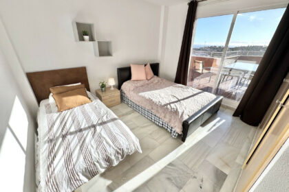 22408085e189e7e3495c3bef558163aa - 16