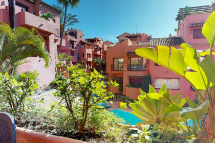 224fa3995910cc6e8f6017f30e27b25c - 1