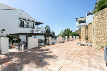 2314cdf3d39df0e04dab8c6d720d81b8 - 50