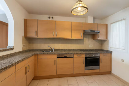 233831bbd92526ec09fb27eb54671d59 - 11